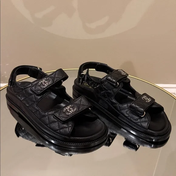 Chanel Dad Sandals chain CC logo Quilted leather sz 38.5 AUTHENTICATED! - Picture 14 of 17